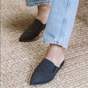 JENNI KAYNE Oiled Leather Mule Flats Navy Size 39